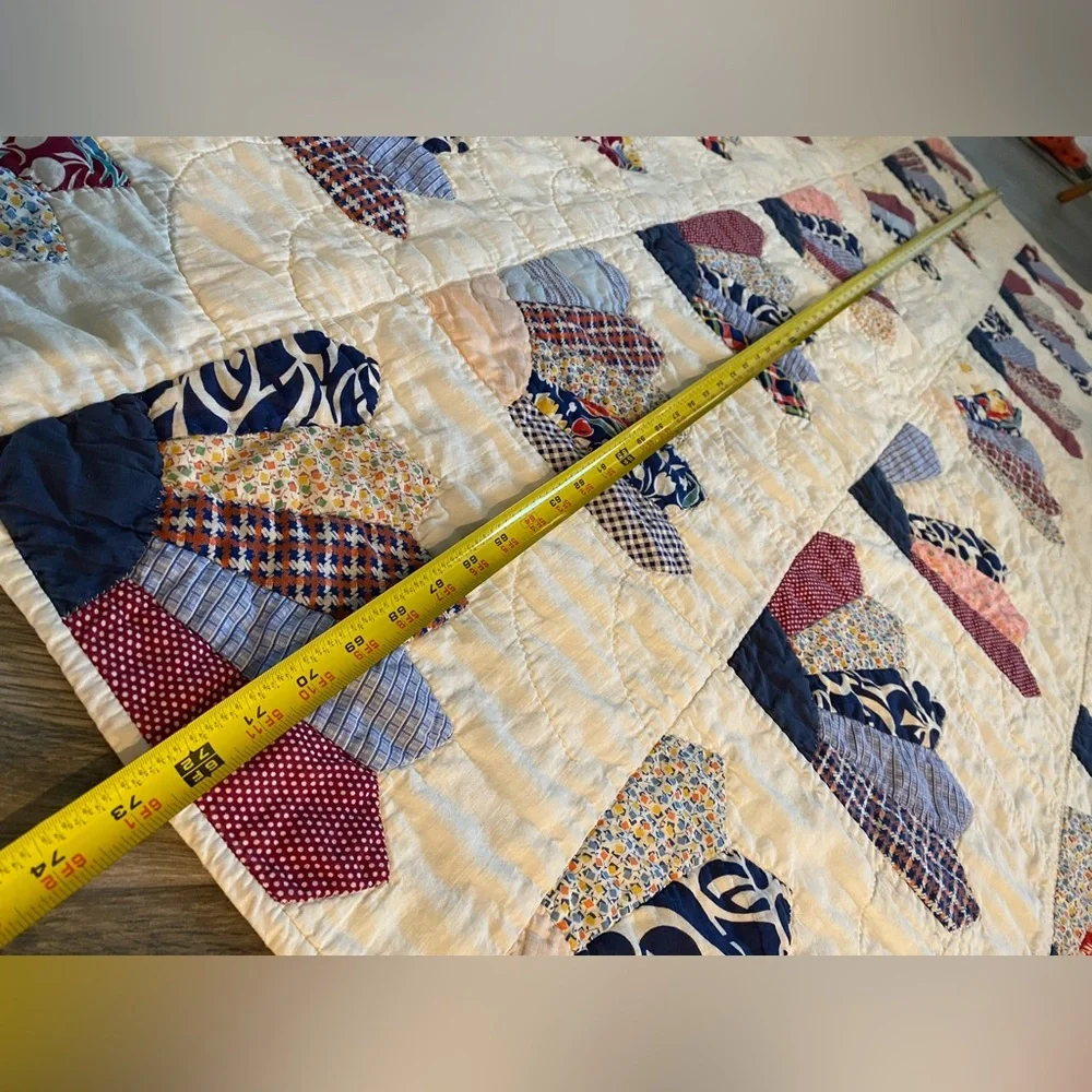 Handmade Fan Quilt 62”/72” in Blues and Reds 💙❤️🩵🤍